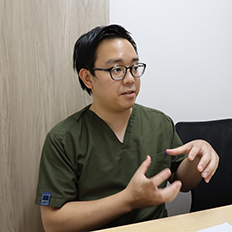 白楽の歯医者なら柿山歯科・矯正歯科医院｜歯科医師中山瑞稀